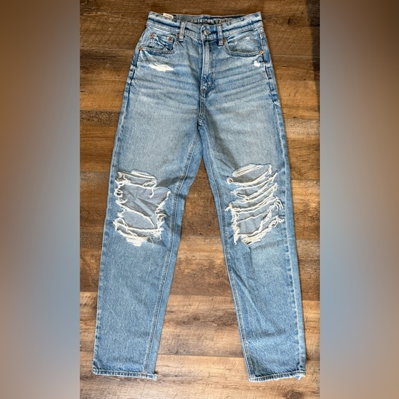 American Eagle Outfitters Denim - American Eagle Strigid Highest Rise Baggy Straight Leg Jeans, Size 0